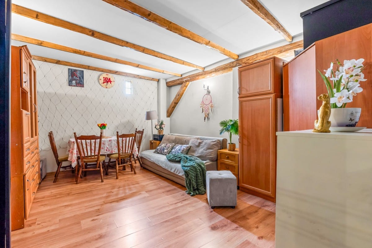 Mieszkanie 3 pokojowe na Sprzedaż