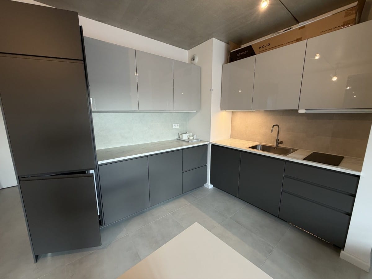 Mieszkanie 1 pokojowe na Sprzedaż