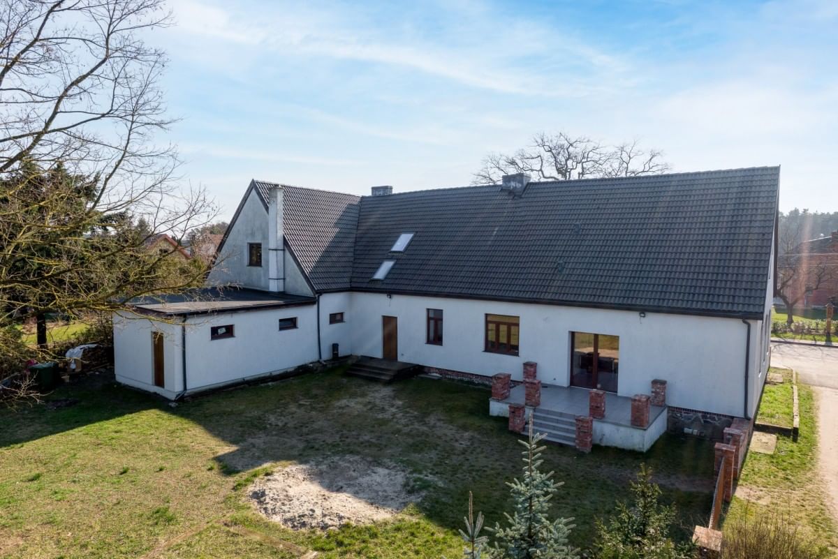 Lokal użytkowy  pokojowe na Sprzedaż