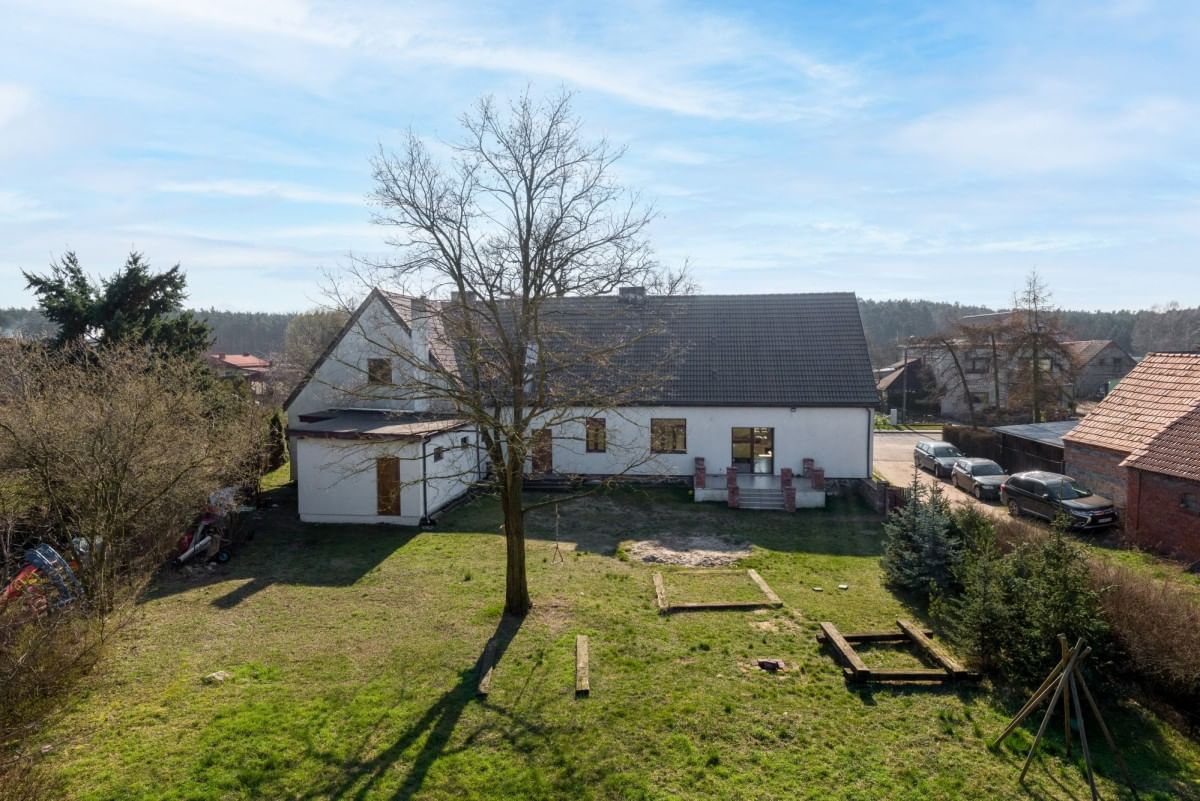 Lokal użytkowy  pokojowe na Sprzedaż