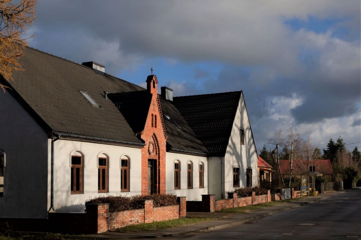 Lokal użytkowy  pokojowe na Sprzedaż