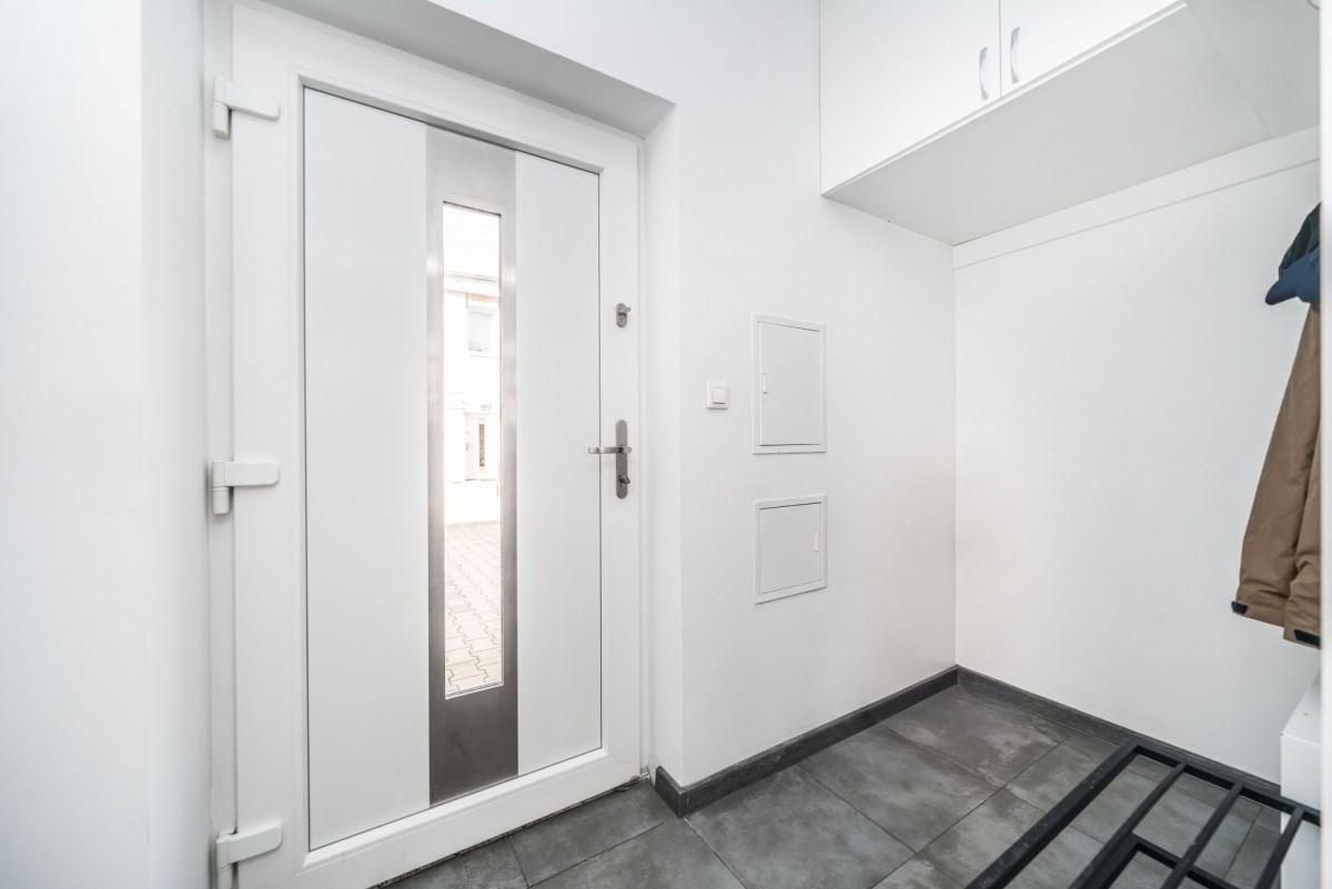 Dom 4 pokojowe na Sprzedaż