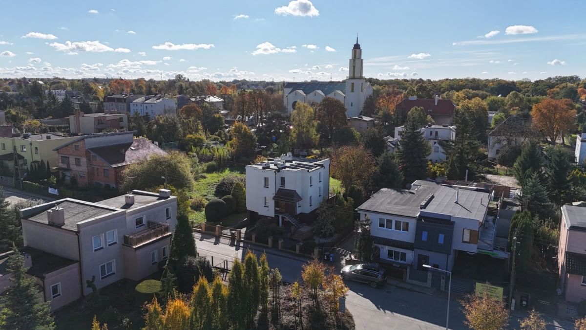 Dom  pokojowe na Sprzedaż