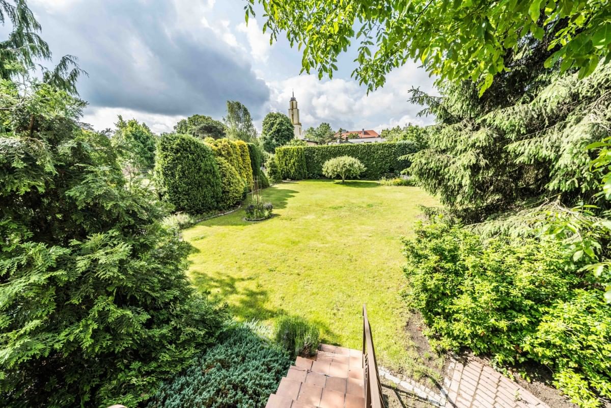 Dom  pokojowe na Sprzedaż