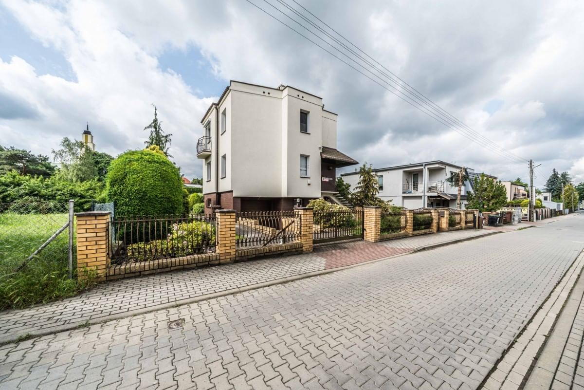 Dom  pokojowe na Sprzedaż