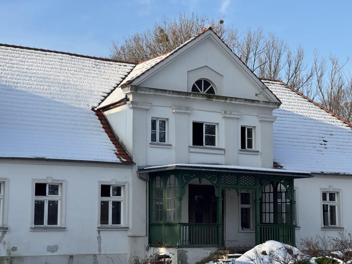 Dom 12 pokojowe na Sprzedaż