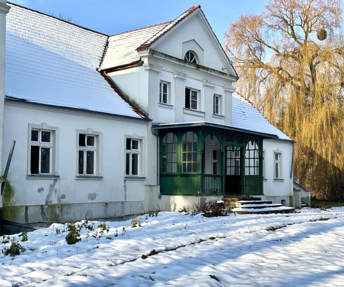 Dom 12 pokojowe na Sprzedaż