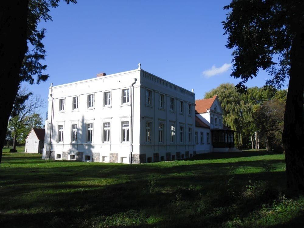 Dom 12 pokojowe na Sprzedaż