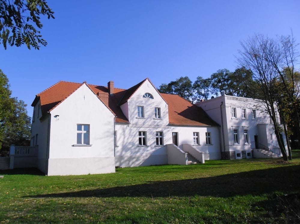 Dom 12 pokojowe na Sprzedaż