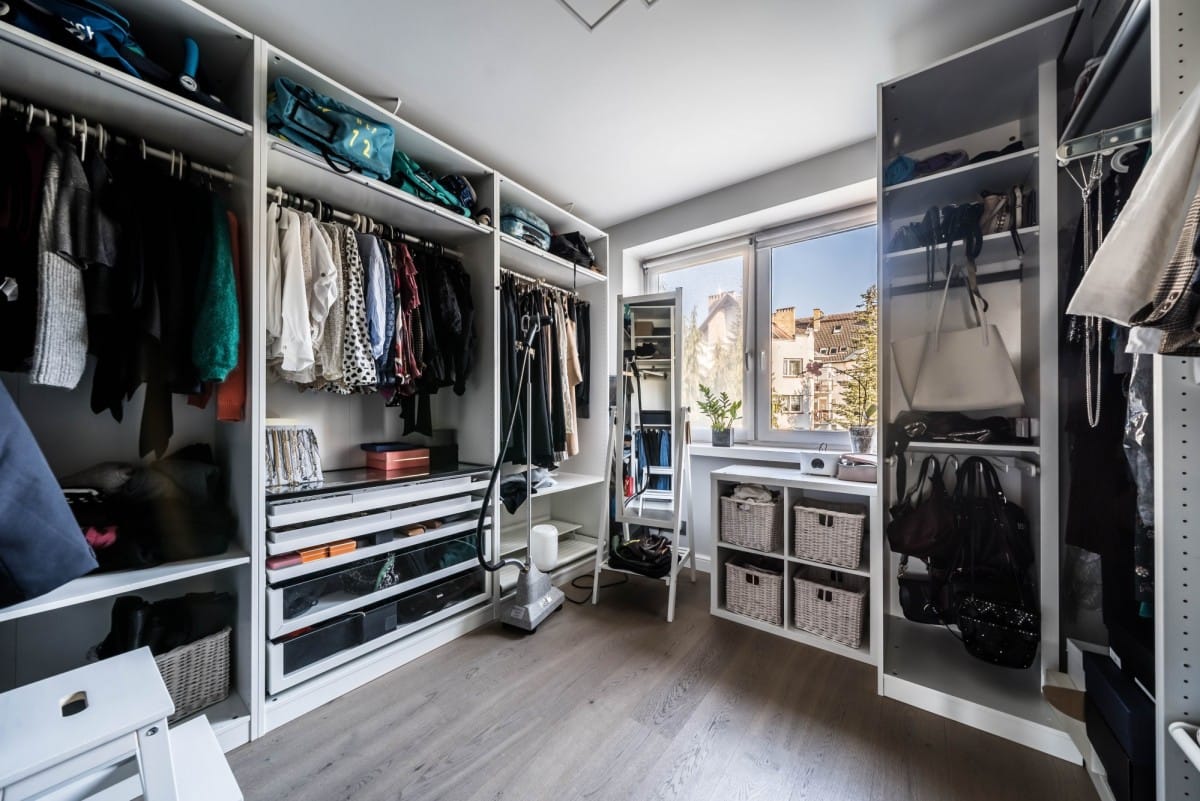 Mieszkanie 4 pokojowe na Sprzedaż