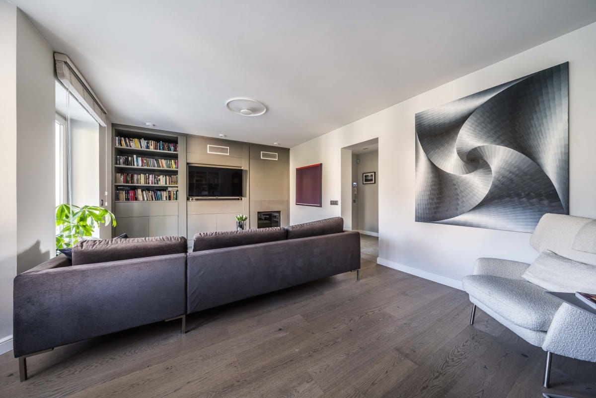 Mieszkanie 4 pokojowe na Sprzedaż