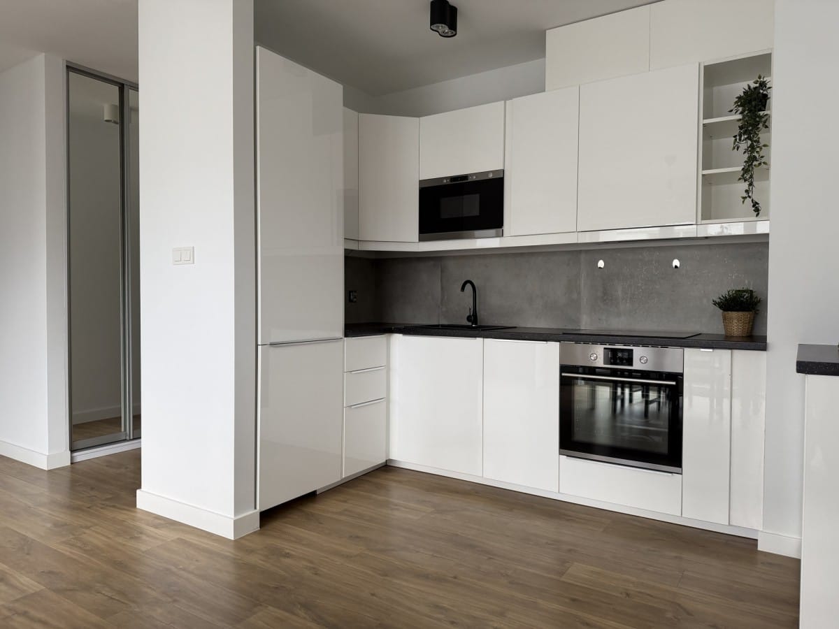 Mieszkanie 3 pokojowe na Sprzedaż