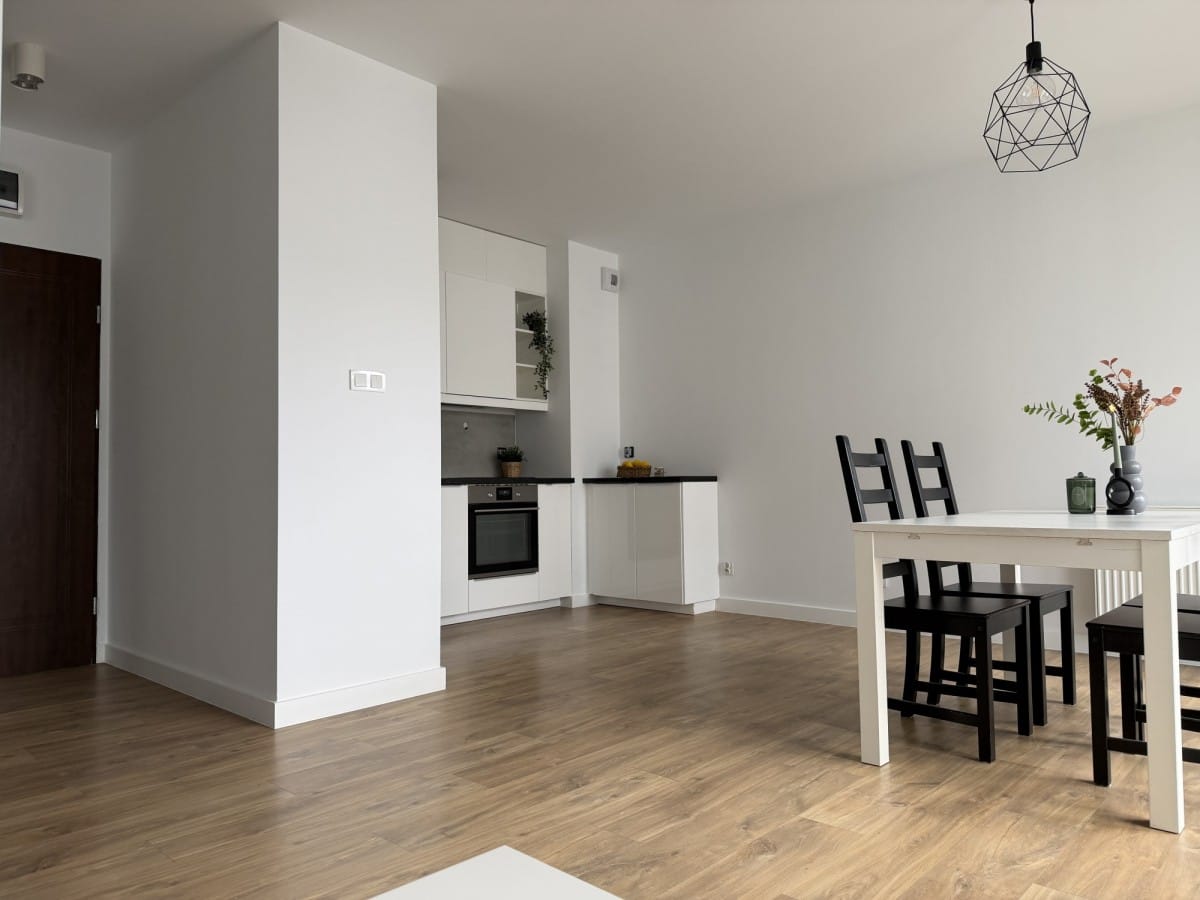 Mieszkanie 3 pokojowe na Sprzedaż