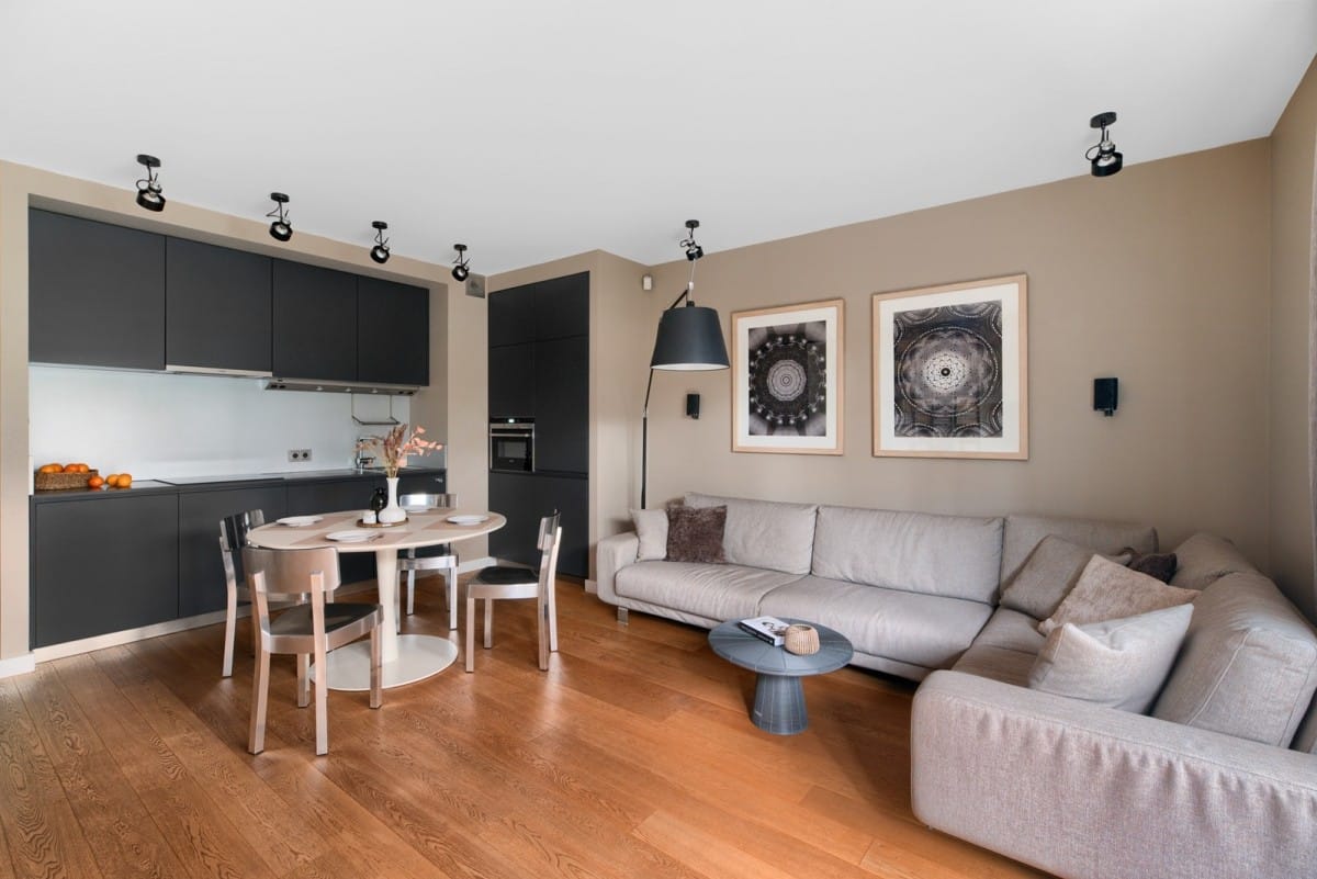 Mieszkanie 3 pokojowe na Sprzedaż