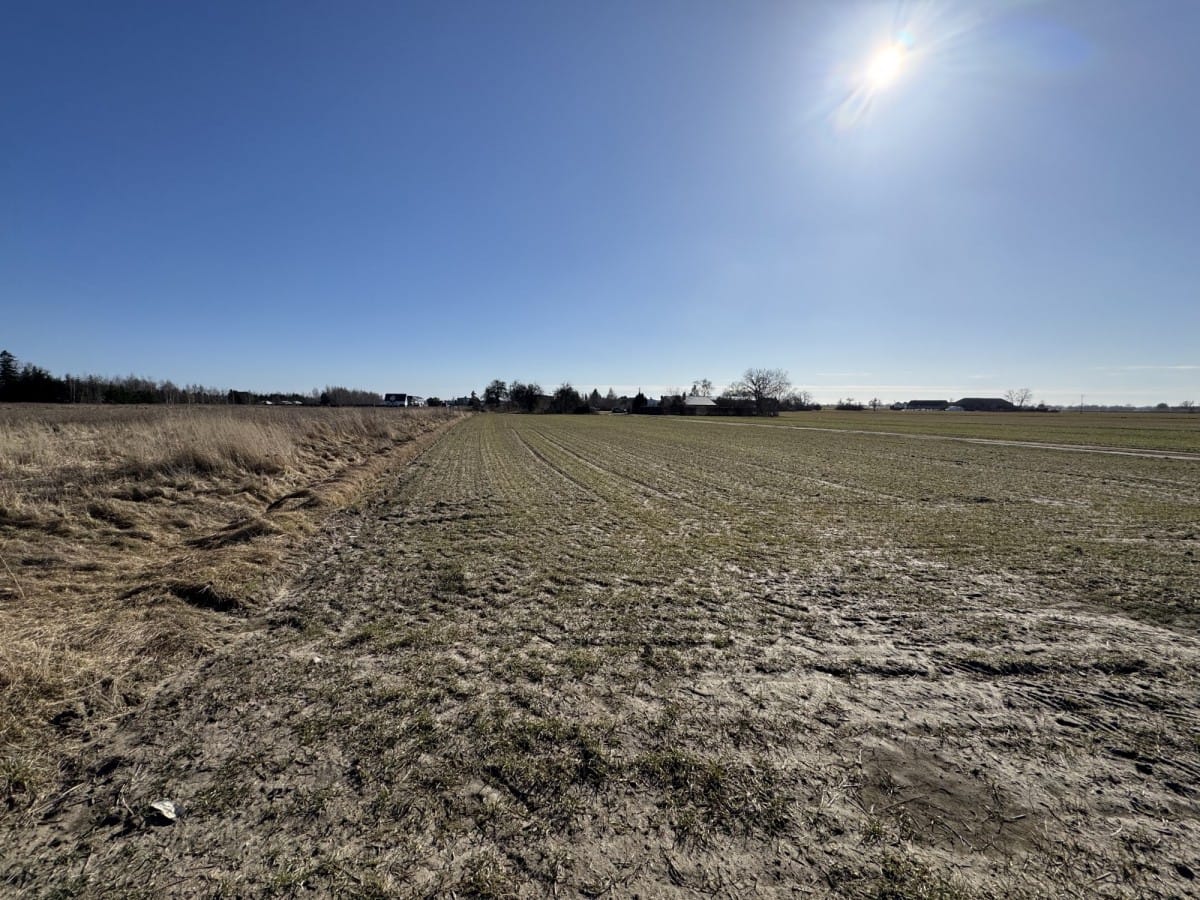 Działka  pokojowe na Sprzedaż