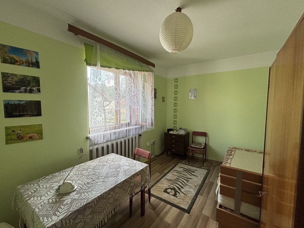 Dom 5 pokojowe na Sprzedaż