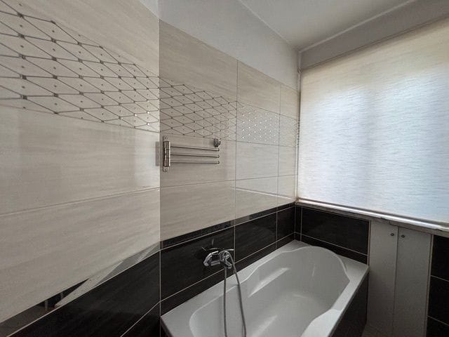 Dom 5 pokojowe na Sprzedaż