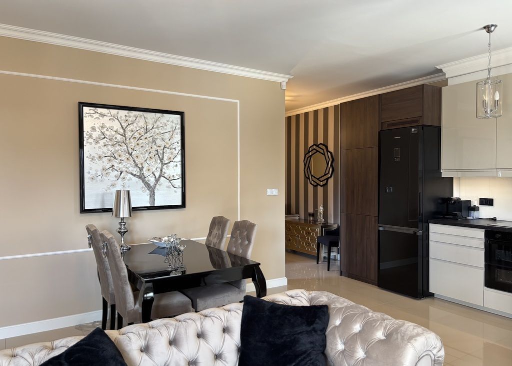 Mieszkanie 3 pokojowe na Sprzedaż