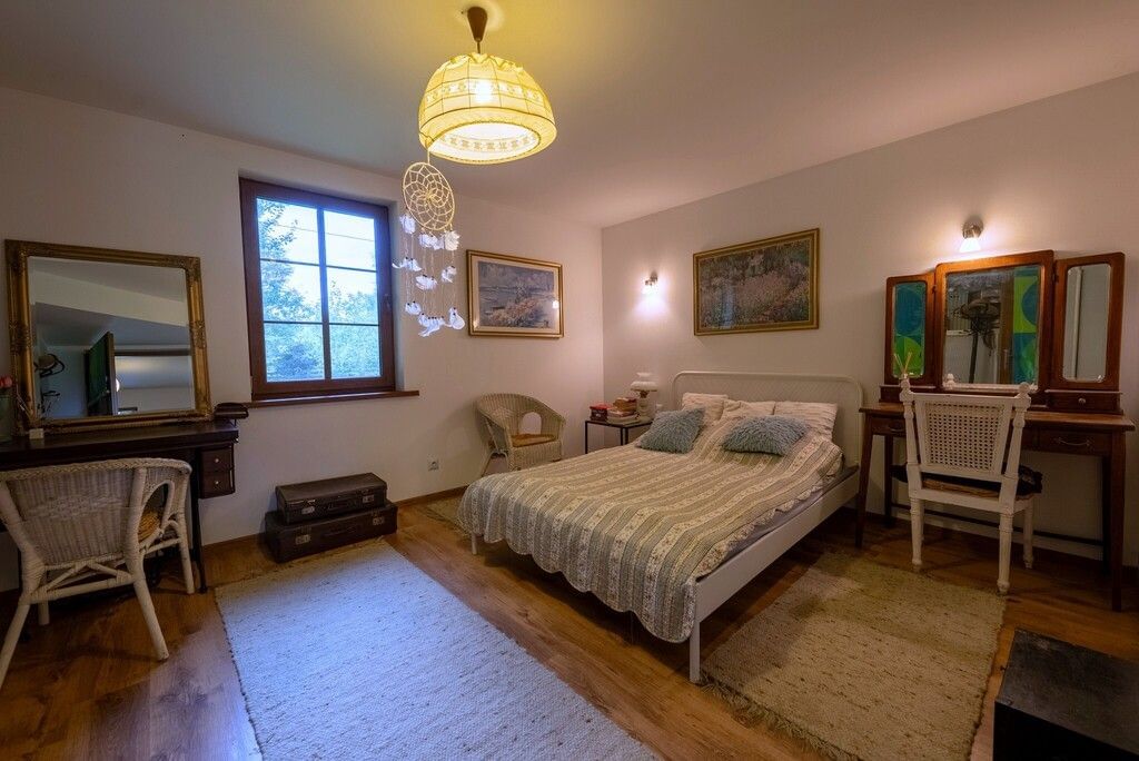 Dom 4 pokojowe na Sprzedaż