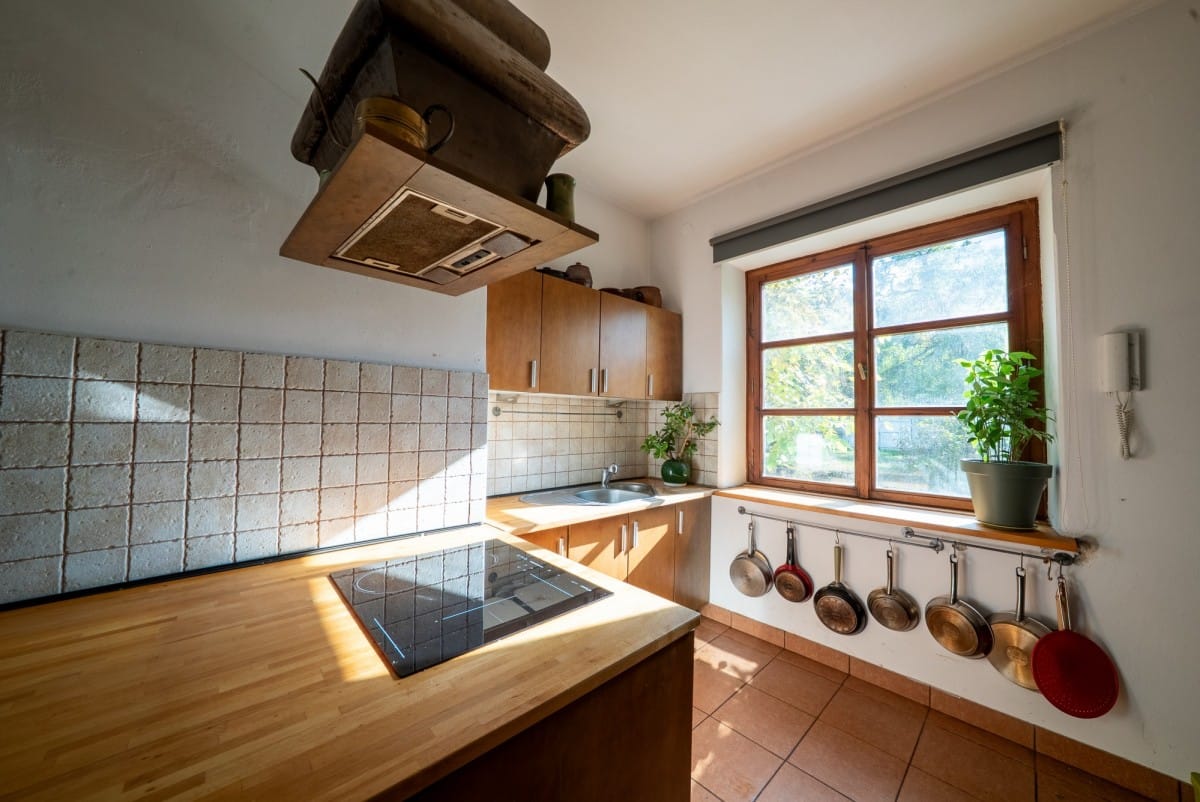 Dom 4 pokojowe na Sprzedaż