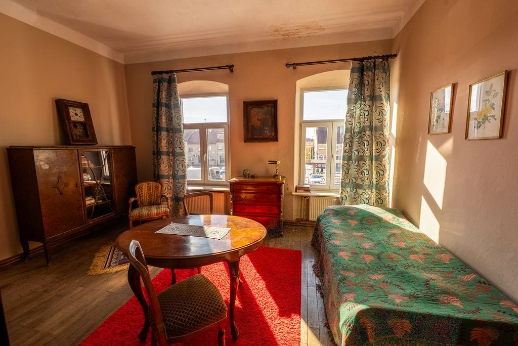 Dom 10 pokojowe na Sprzedaż