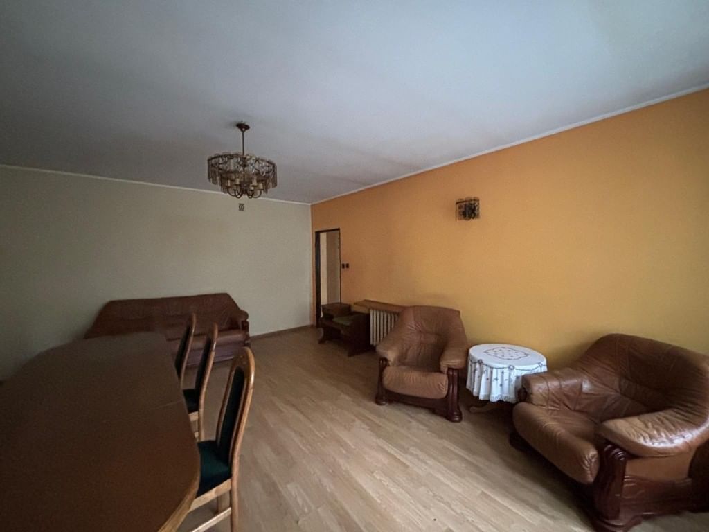 Dom 5 pokojowe na Sprzedaż