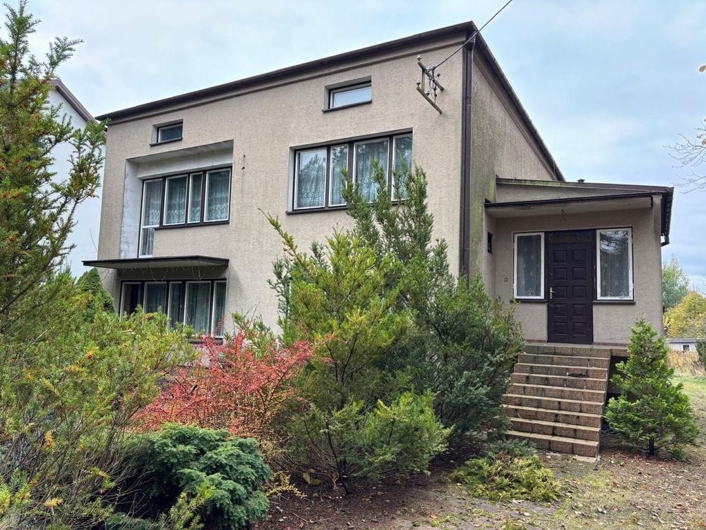 Dom 5 pokojowe na Sprzedaż