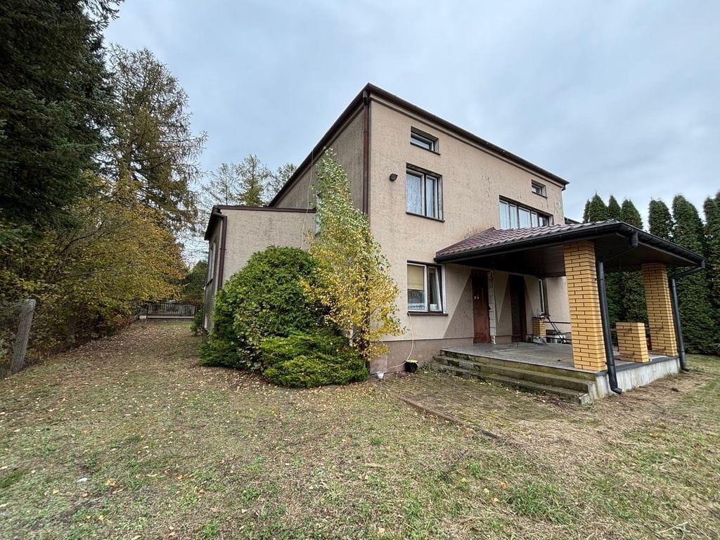 Dom 5 pokojowe na Sprzedaż