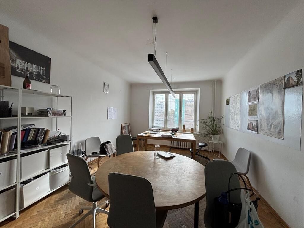 Lokal użytkowy  pokojowe na Wynajem