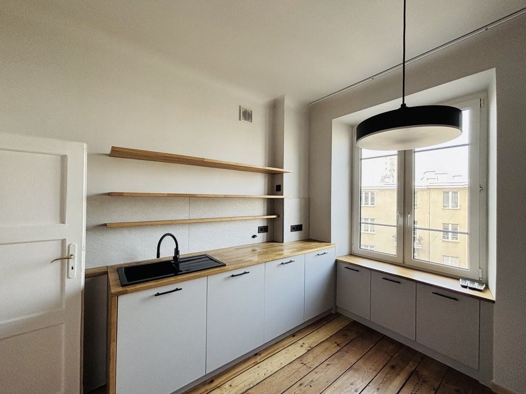 Lokal użytkowy  pokojowe na Wynajem