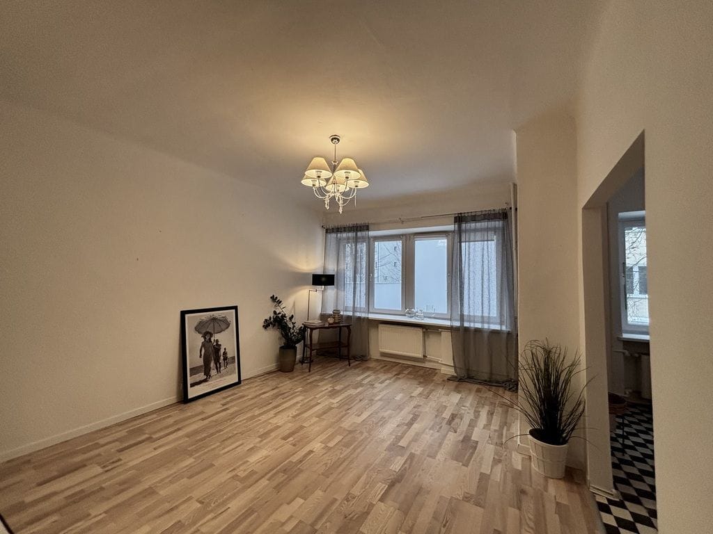 Mieszkanie 4 pokojowe na Sprzedaż