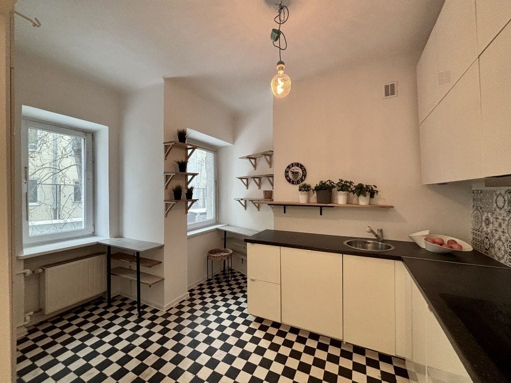 Mieszkanie 4 pokojowe na Sprzedaż