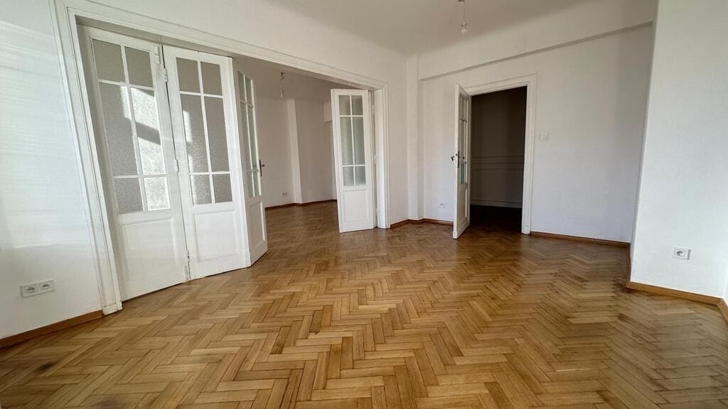 Mieszkanie 4 pokojowe na Sprzedaż