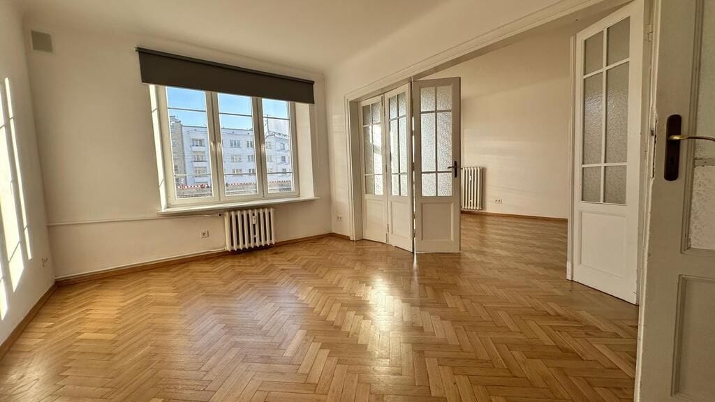 Mieszkanie 4 pokojowe na Sprzedaż