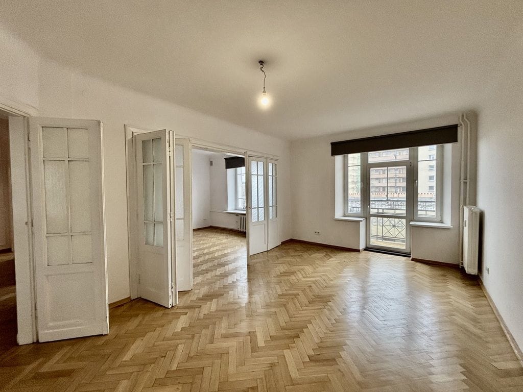 Mieszkanie 4 pokojowe na Sprzedaż