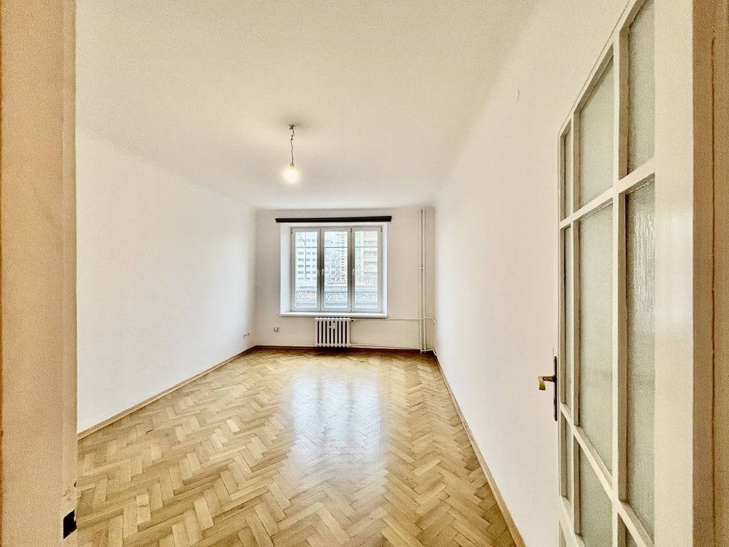 Mieszkanie 4 pokojowe na Sprzedaż