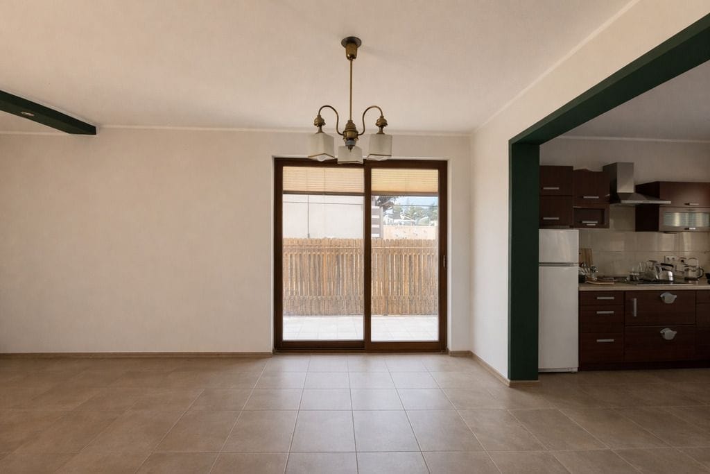 Dom 8 pokojowe na Sprzedaż