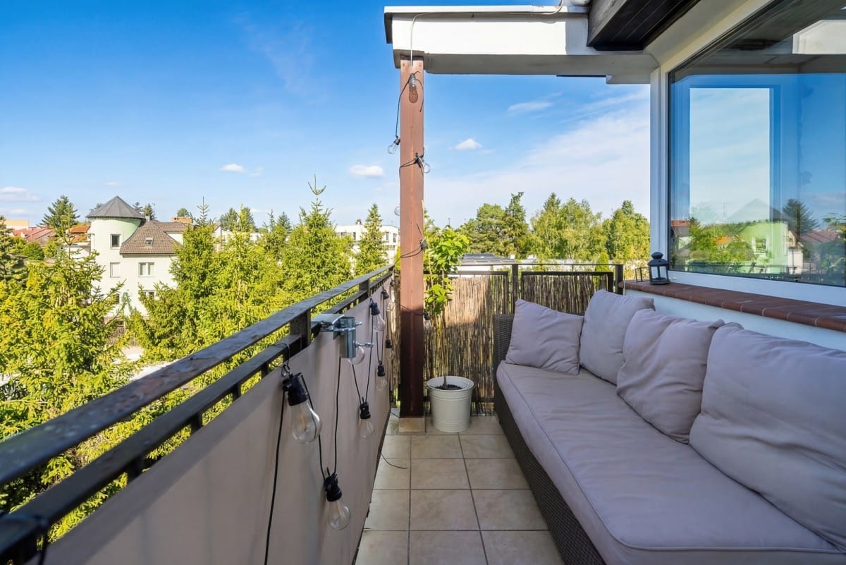 Mieszkanie 5 pokojowe na Sprzedaż