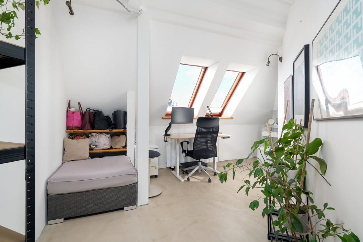 Mieszkanie 5 pokojowe na Sprzedaż