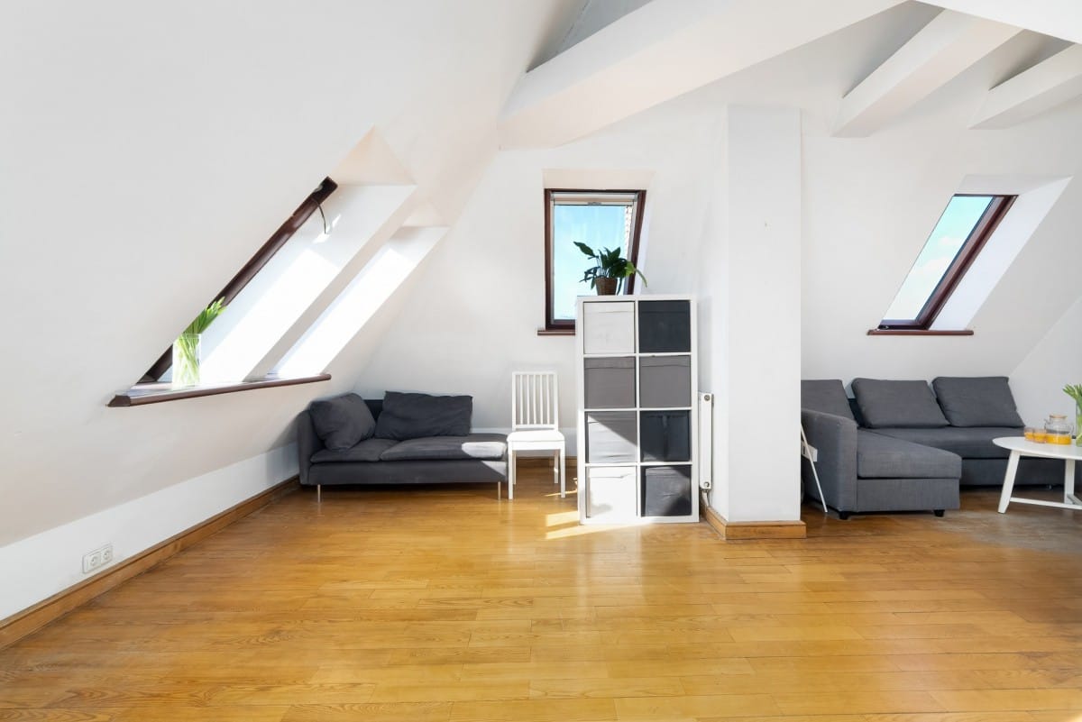 Mieszkanie 5 pokojowe na Sprzedaż