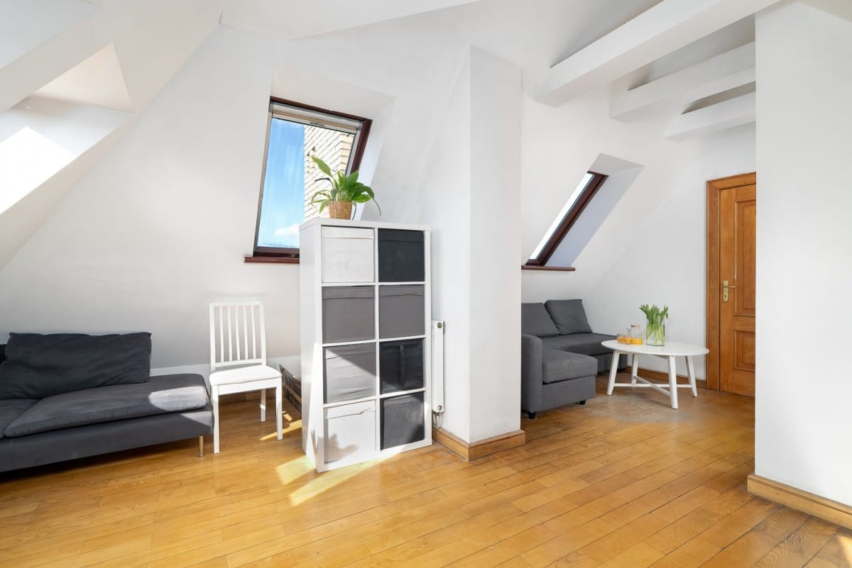 Mieszkanie 5 pokojowe na Sprzedaż