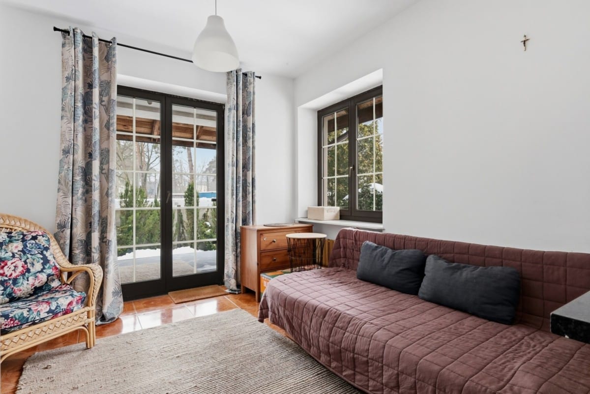 Dom 7 pokojowe na Sprzedaż