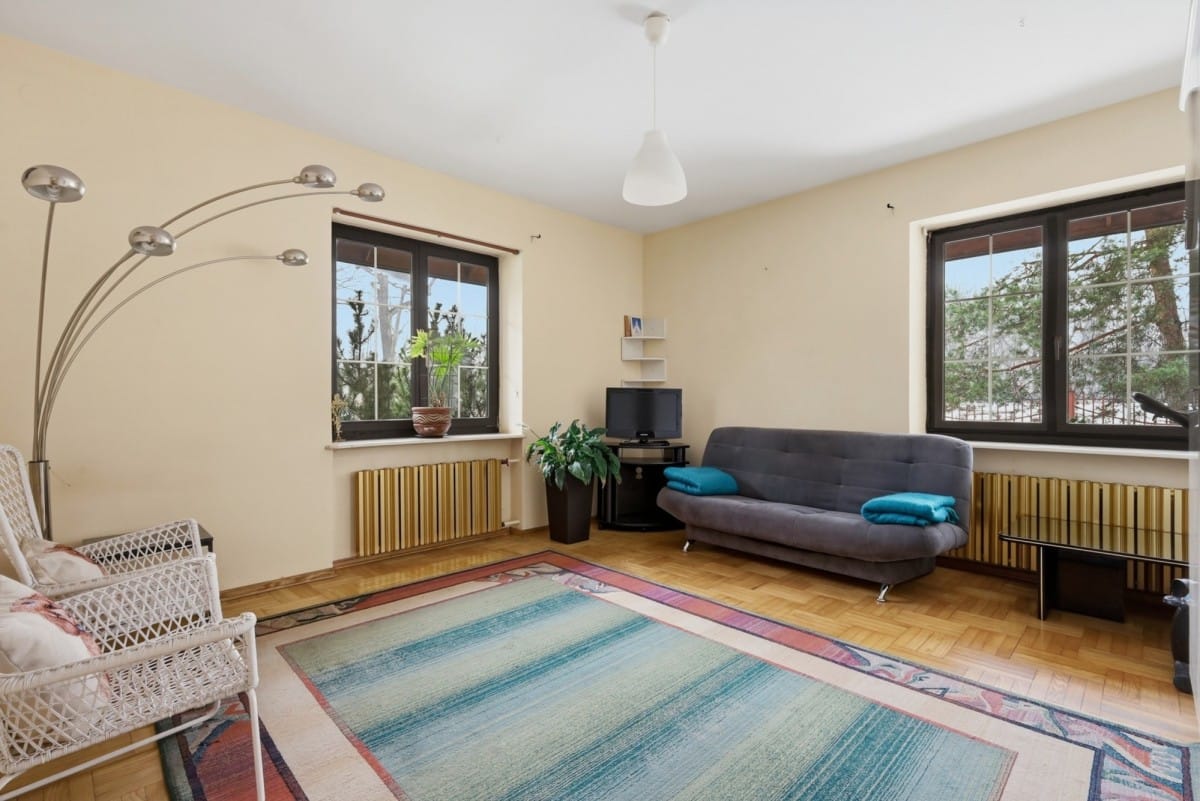 Dom 7 pokojowe na Sprzedaż