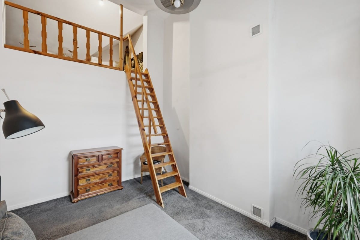 Dom 7 pokojowe na Sprzedaż