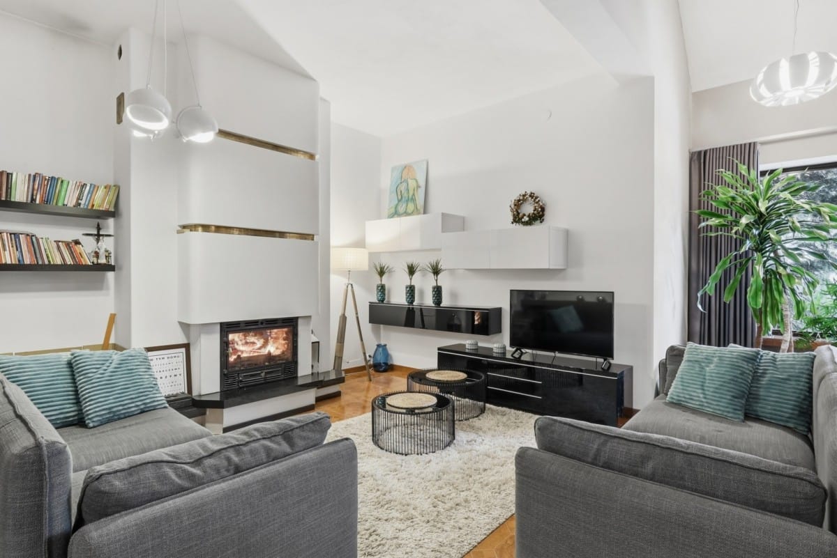 Dom 7 pokojowe na Sprzedaż