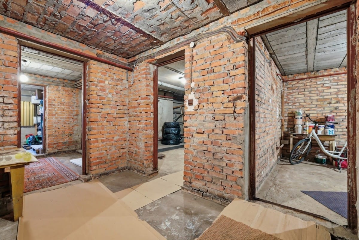 Dom 7 pokojowe na Sprzedaż