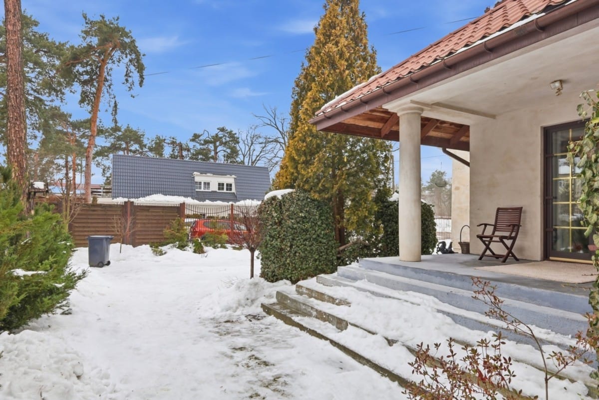 Dom 7 pokojowe na Sprzedaż