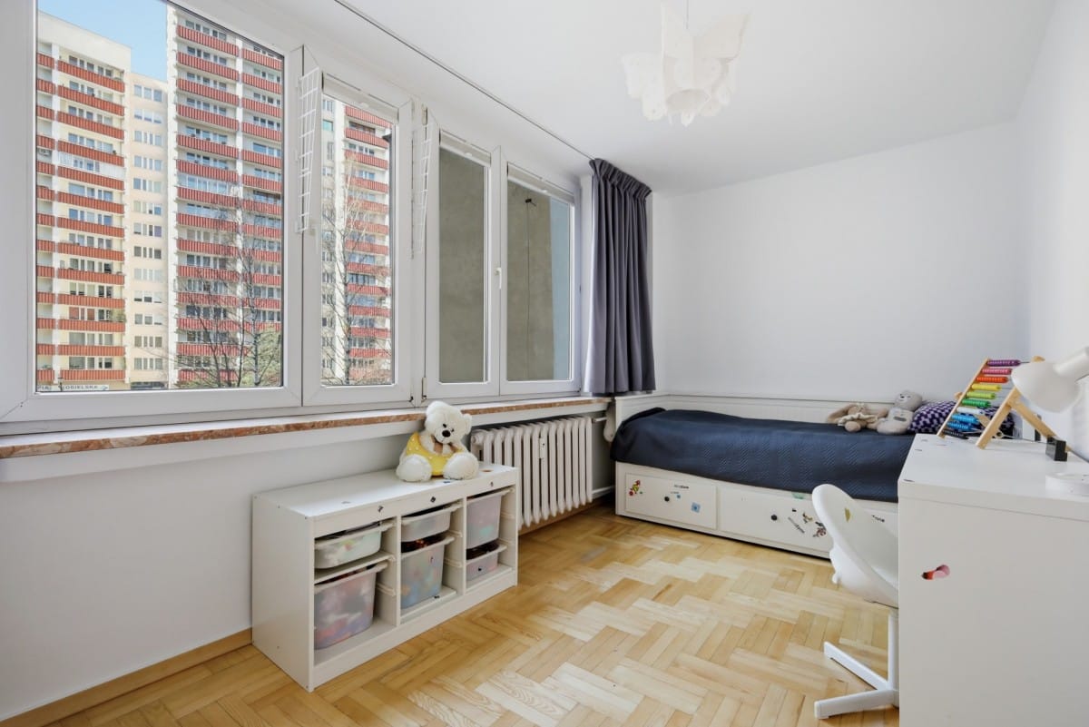 Mieszkanie 4 pokojowe na Sprzedaż