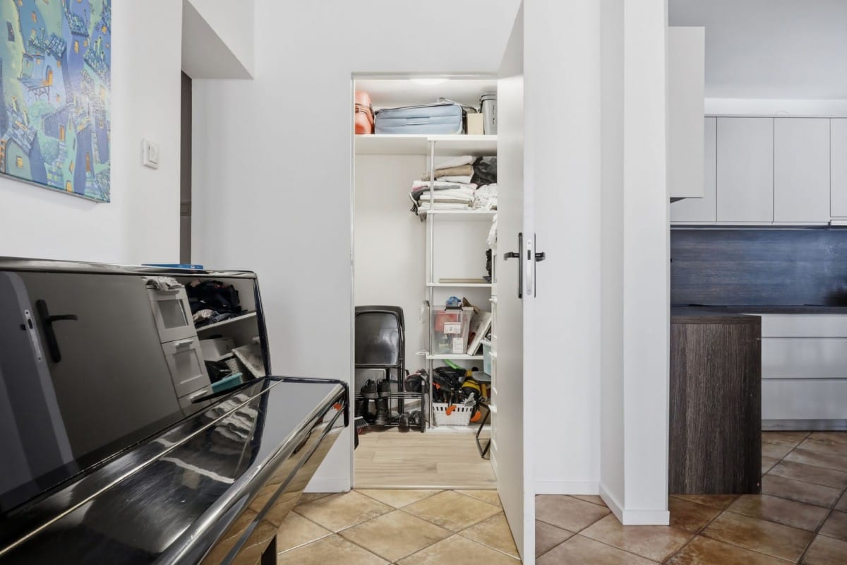 Mieszkanie 4 pokojowe na Sprzedaż