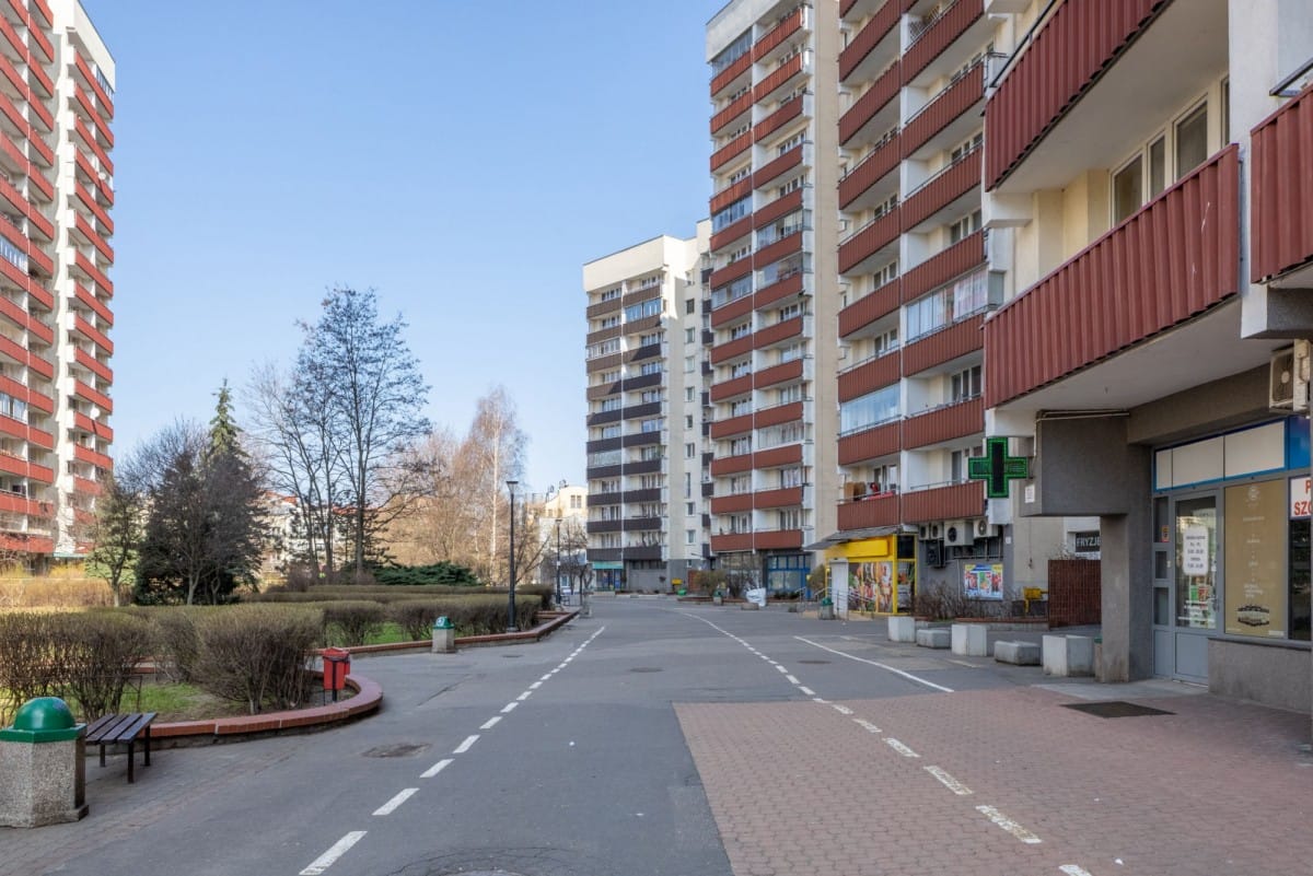 Mieszkanie 4 pokojowe na Sprzedaż